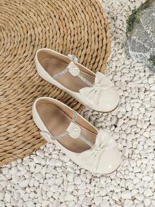 1 Pair Girls' Rhinestone Butterfly Flat Hook And Loop Princess Leather Shoes, Suitable For Spring And Autumn - Apricot - View 8