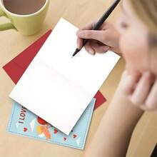 1pc "I LOVE YOU THIS MUCH" Unique Valentine's Day Greeting Card, Cupid Shooting Heart Design, Best Gift For Your Loved One, High-Quality Card With Envelope (12x17cm)/(4.72x6.7in) - Multicolor - View 4