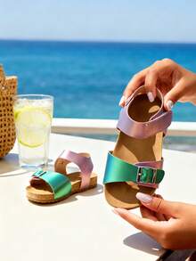 1 par de sandálias infantis femininas em tons de rosa perolado e verde com cadarço, estilo , com tira ajustável no tornozelo, sola macia e design colorido, perfeitas para praia e uso diário no verão. - Verde - Ver 2