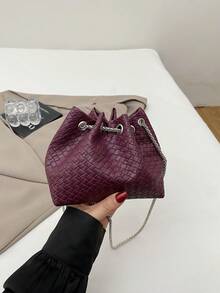 1个链条抽绳封口PVC亮片闪亮水桶包，金属珍珠装饰闪光彩色女士晚宴手拿包单肩斜挎口红包，时尚礼品，适合女士派对和晚宴穿着 - 酒紅色 - 查看 8