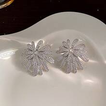 Forest Style  Flower Metal Bowknot Earrings French Retro High-End Earrings Exquisite Light Luxury Fashion Ear Jewelry - E6357 Silver Needle - Silver - View 12