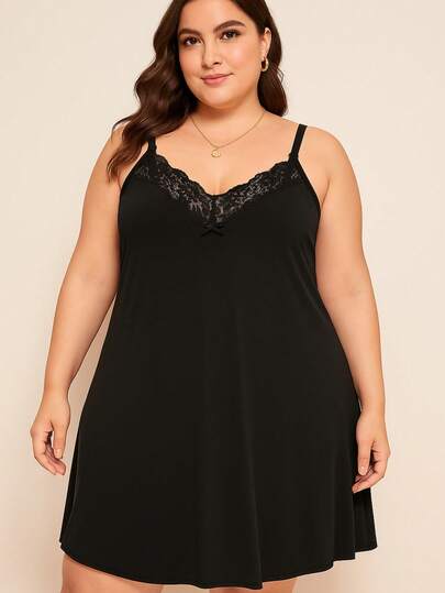 Camisola Plus Size Renda Clássica Sedosa Conforto Alça Reforçada Regulável Tecido Suave Forma Grande Camisola Grande Feminina 48 50 52 54