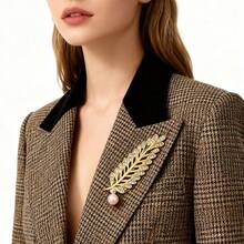 5pcs Fashionable Minimalist Iron Geometric Pattern Faux Pearl & Rhinestone Brooch Pins, Adjustable Cardigan/Scarf/Suit/Sweater Decor Accessories For Women - Multicolor - View 4