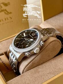 Burberry Đồng hồ nam dây đeo thép không gỉ mạ bạc, mặt số đen, chức năng bấm giờ. - Bạc - Xem 7