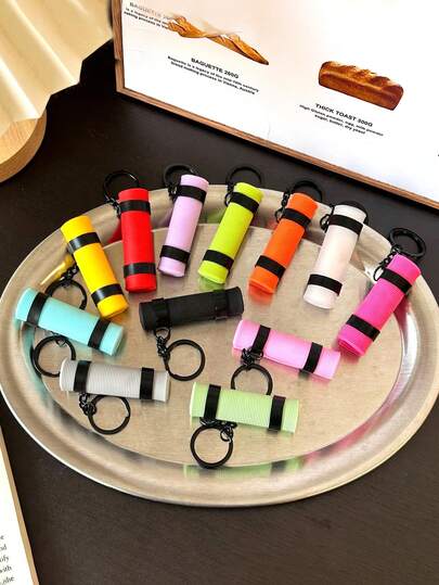 迷你瑜伽垫钥匙扣，瑜伽垫包挂饰，健身情侣配件，小装饰品，包包挂饰，汽车钥匙扣，钥匙链挂绳，钥匙扣，钥匙圈配件，钥匙圈，情侣钥匙扣，送她的礼物，送男友的礼物，小礼物，生日礼物，送朋友的礼物，节日礼物，活动纪念品，派对小礼品