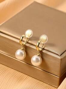 1 para modnych kolczyków z wisiorkiem ze sztucznych pereł dla kobiet, kolczyki na klipsy o eleganckim, ekskluzywnym charakterze, odpowiednie do noszenia na co dzień i jako prezent świąteczny