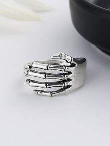 1pc Gothic Style Alloy Knuckle Skeleton Hand Bone Design Unisex Ring - Silver - View 4