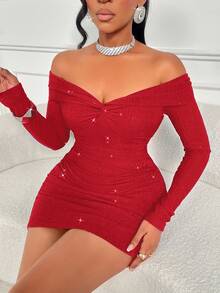 AIJ Bộ trang phục thu đông gợi cảm của Amarilo dành cho nữ, phù hợp cho các buổi hẹn hò, tiệc tùng và sự kiện cocktail. Cổ áo trễ vai, thiết kế xoắn phía trước, tay dài, eo thắt, gấu váy xếp ly, đầm ngắn màu trơn đính sequin. - Đỏ - Xem 7