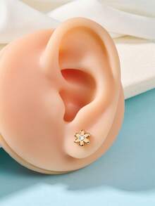 1pc Gold Plated Earring, 20g, Multi-Element Design With Heart, Butterfly, Flower, Star, Cross Shapes, Inlaid Zirconia, Valentine's Day Gift - Gold - View 8