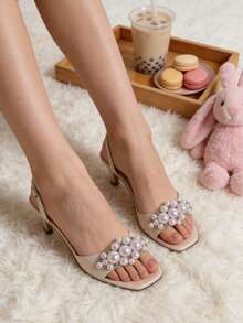 2pcs Beige Faux Pearl & Rhinestone Metal Decor, Fashion Elegant Classic Cute DIY High Heel Shoes Accessories, Suitable For Stylish Sexy Ladies' Date Shoes, Boots, Sneakers, Clothing Brooch Clips, Bag Clips, Home Decor Multipurpose Decorations - Beige - View 4