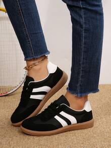 Student Fashion Lace-Up Low-Top Sneakers, Casual Campus Shoes For Teenage Girls - Black - View 6