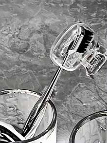 2 nắp bảo vệ đầu bàn chải đánh răng, cần thiết cho sức khỏe, thiết kế dễ đóng mở, phù hợp cho gia đình, du lịch, phòng tắm, văn phòng, giữ cho bàn chải đánh răng sạch sẽ và vệ sinh, thiết kế hộp đựng bàn chải đánh răng bằng nhựa di động, nhỏ gọn và nhẹ để mang theo, hoàn hảo để bảo vệ đầu bàn chải đánh răng, thiết kế hộp đựng bàn chải đánh răng với 2 lỗ nhỏ để thoát nước và thông gió tốt hơn, phù hợp cho gia đình, ký túc xá, khách sạn, studio, tiện lợi mang theo khi đi du lịch. - Nhiều màu - Xem 5