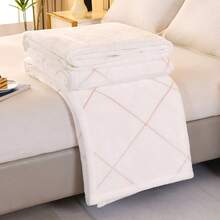 1pc Blanket, Multifunctional Sofa Throw, Car Nap Blanket, High Gram Weight Diamond Pattern Design, Washable, Solid Color Sherpa Pineapple Trim Fleece Blanket - Multicolor - View 29