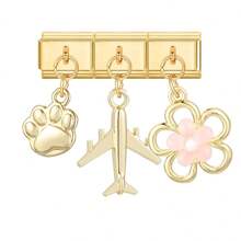 3件套DIY模块化串珠手链，饰有心形、月亮、蝴蝶、字母、樱桃元素，适合圣诞节、新年、万圣节、情人节等场合，采用水钻设计，是圣诞节和万圣节的必备单品，兼具实用性和时尚感，圣诞风格，设计精美，不锈钢材质，可作为圣诞装饰品、派对穿搭指南、圣诞礼物、优雅黑色款、万圣节配饰，适合作为送给朋友/家人/情侣的派对礼物。