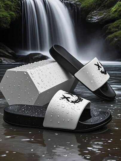 4-Season Indoor Slippers, Campus Style Bathroom Slippers, Dorm Slippers, Couple Slippers, Outdoor Beach Slippers, Sports Slippers, Slip-On Slippers, Smiling Face Pattern, Cheerful Everyday