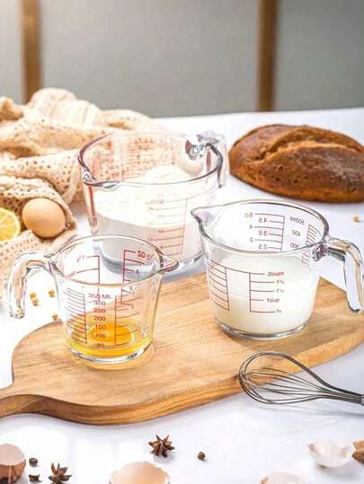 1pc Heat-Resistant Glass Measuring Cup With Precise Markings And Handle, Multipurpose Large Capacity Stackable Storage, Suitable For Coffee, Convenient Spout Design, Transparent Container For Baking, Multifunctional Kitchen Tool For Baking, Milk, Water And Flour