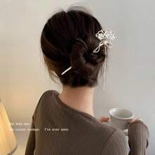 1件新中式流苏花朵发夹 - 高端小众复古风盘发饰品，防滑复古汉服发饰