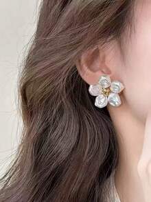 Bông tai ngọc trai hình hoa Baroque thanh lịch của Niche Design, bông tai ngọc trai hình hoa sang trọng, tinh tế dành cho phụ nữ. - Nhiều màu - Xem 3