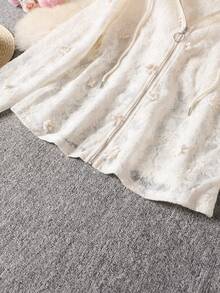 甜美飘逸的蕾丝钩编连帽拉链开衫，蝙蝠袖设计，春夏新款，适合日常、通勤、度假休闲等场合。 - 杏色 - 查看 8