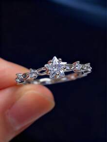1枚S925纯银镶嵌合成立方氧化锆五角星女士戒指，优雅百搭，适合日常佩戴，波西米亚风格 - 銀色 - 查看 3