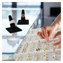Caja negra para exhibir anillos de joyería de 2.12x2.12x2.37 pulgadas con base cuadrada - Organizador de soporte para anillos para vender o uso personal - Soportes de exhibición para anillos - Multicolor 762 - Ver 6