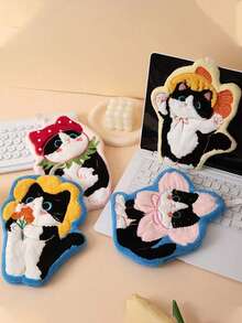4pcs/1pc Cute Cat Plush Towel, Super Absorbent Hand Towel, Hanging Bathroom Kitchen Decorative Towel, Absorbent & Easy To Clean, Personalized Towel - Multicolor - View 3