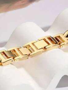 1 chiếc dây đeo đồng hồ kim loại mạ vàng sang trọng dành cho nữ, tương thích với Apple Watch 46mm 49mm 40mm 44mm 45mm 41mm 42mm 38mm, tương thích với Apple Watch Series 11 10 9 8 SE 7 6 5 4 3 2 1 Ultra 3/2/1, tương thích với S10 S11, dây đeo thay thế bằng thép không gỉ cho đồng hồ thông minh với khóa điều chỉnh. - Vàng - Xem 4