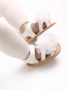 春夏婴儿学步鞋，可爱碎花图案女婴鞋，柔软防滑婴儿凉鞋，6-12个月 - 白色 - 查看 7