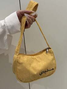 定制刺绣名字单肩斜挎包，慵懒日式文艺风，时尚学生休闲韩版饺子包，配有可调节肩带、拉链封口、涤纶内衬、纯色设计、包边彩绘细节——专为时尚女性打造——适合日常使用、旅行、购物——是送给青少年和年轻女性的完美礼物，也是圣诞节、复活节、生日、情人节的理想之选。 - 彩色 - 查看 7