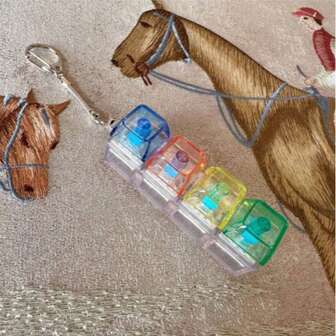 Juguete de escritorio antiestrés transparente y multicolor, juguete antiestrés para teclado, llavero de teclado para dedos, teclado para dedos, juego de dedos antiestrés, llavero de teclado para decoración, excelente para Halloween, Navidad, regalos de fiesta, regalos de cumpleaños, colección de pasatiempos, llaveros, decoración de escritorio, encantos de teléfono