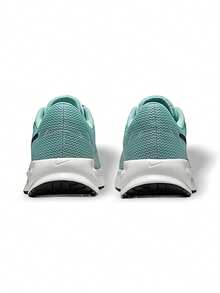 Nike Run Defy 男士跑步运动鞋，透气吸汗，百搭Logo，弹性好，易于清洗，适合运动、户外跑步、日常穿着、上学等场合，浅薄荷绿/黑色，HM9594-008 - 淺薄荷綠/黑色 - 查看 6