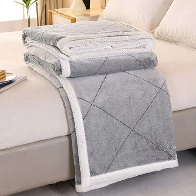 1pc Soft & Warm Snowflake Fleece Blanket, Simple Solid Color Edged Sofa/Bed Cover, Light Grey