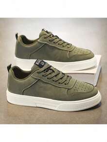 （尺码偏小）男士时尚纯色滑板鞋，舒适防滑休闲系带厚底运动鞋，适合男士户外活动。尺码 39-48（请根据鞋垫长度选择）