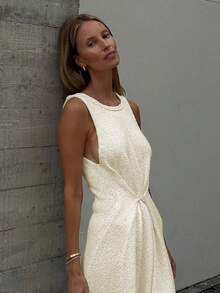 Women's Round Neck Sleeveless French Elegant Fitted Maxi Dress, Button Decor, Casual Everyday Wear, Travel & Street Style Spring - Apricot - View 3