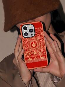 Funda de espejo con diseño floral oriental. Esta funda única también funciona como espejo y es compatible con  17,  16 Pro Max,  15 Pro Max,  13 y  12. Fabricada en TPU resistente para una protección eficaz contra golpes y caídas. Un regalo ideal para familiares, amigos o seres queridos en cualquier ocasión, como cumpleaños, vacaciones o simplemente porque sí. - Blanco - Ver 6