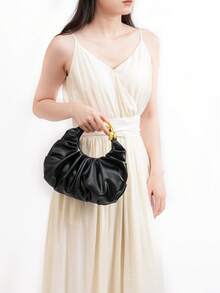 Casual Minimalist Textured Fashion Unique Cloud Shaped Handbag For Women - Black - View 2