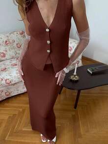 Women's Fall Elegant Knitted Sleeveless Top & Skirt Two Pieces Set With Metal Buttons Perfect For Thanksgiving Family Gatherings Casual Halloween Outings & Pre-Christmas Friend Brunches