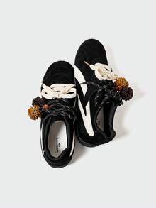 MASKERT Women's Casual Shoes, Women's Retro Suede Low-Top Lace-Up German Training Shoes, Soft & Skin-Friendly, Lightweight ,Comfortable - Black - View 2