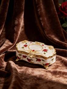 1pc Art Zino Studio Zinc Alloy Cotton Swab Holder: Available In 4 Colors - Antique Copper, Silver White, Silver White With Red Flowers, Gold White With Red Flowers. Oval Shape With Rose Engraving And Exquisite Patterns, Luxurious Retro Style. Can Store Cotton Swabs, Suitable For Romantic Occasions Like Birthdays, Valentine's Day, And A Practical Desktop Storage Item For All Seasons.