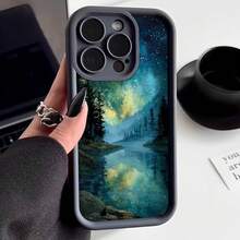 Cubierta de teléfono con borde protector color gris oscuro diseño de bosque místico con cielo estrellado y río reflejado ideal para uso diario y viajes - Burdeos - Ver 3