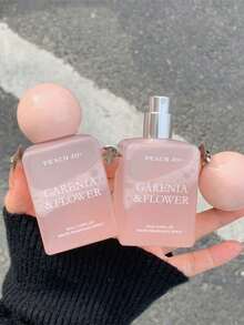 1瓶/90毫升 高级香水，清新提神的香氛，男女皆宜，独特香味，是香水爱好者的理想礼物，适合日常使用或特殊场合，也是情人节的绝佳礼物。