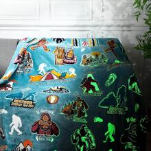 一件极简主义法兰绒夜光毯，饰有原始大猩猩图案，四季皆宜，非常适合沙发、卧室、办公室、旅行、露营、床上用品，也是馈赠亲朋好友的绝佳礼物。 - 彩色 - 查看 1