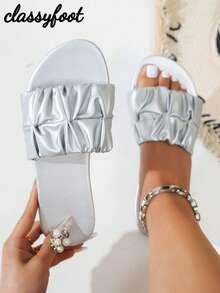 Wide Fit Women's Fashion Square Toe Pleated Flat Sandals, Summer Holiday Style PU Silver Slide Sandals - Metallic Silver - View 2