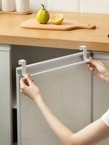 1 قطعة رف منشفة أحادي مثبت على باب خزانة الحمام، حامل منشفة مثبت على الباب بدون ثقب، حامل أدوات المطبخ، تصميم حديث بسيط مناسب للخزائن والفنادق والمنازل، مصنوع من مواد مقاومة للصدأ وقوية، ضروري للحمام. - متعدد الألوان - مشاهدة 4