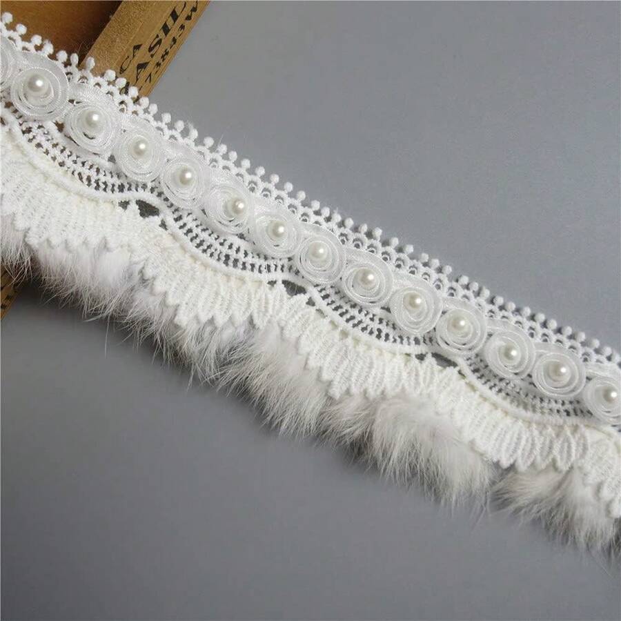 Adorno de encaje peludo de felpa blanca con flores de rosa de perlas falsas bordadas, cinta de encaje para coser y decorar vestidos de novia y ropa, 6 cm de ancho