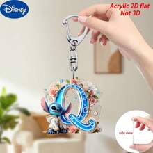 2D亚克力钥匙扣，史迪奇设计，包含26个A-Z字母吊坠，花朵图案钥匙扣，可作汽车钥匙扣、包包挂饰、圣诞装饰品、闺蜜钥匙扣，是史迪奇粉丝的理想礼物，也是圣诞礼物和嘉年华礼物。