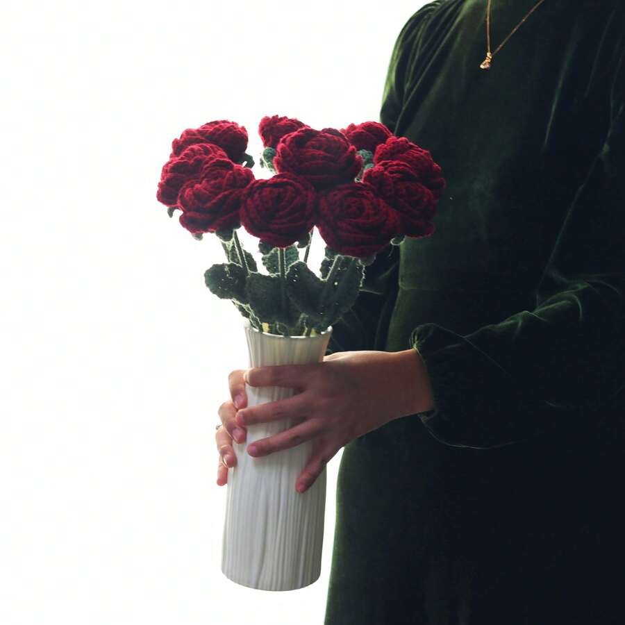 1/3/6/10件 精緻手工鉤編玫瑰花，毛線花。適用於餐廳、客廳、臥室、婚禮、派對的家居裝飾。DIY花束，適合作為送給她的禮物、母親節禮物，適用於春季/夏季裝飾/新年/生日/週年紀念或禮物 - 酒紅色 - 查看 1