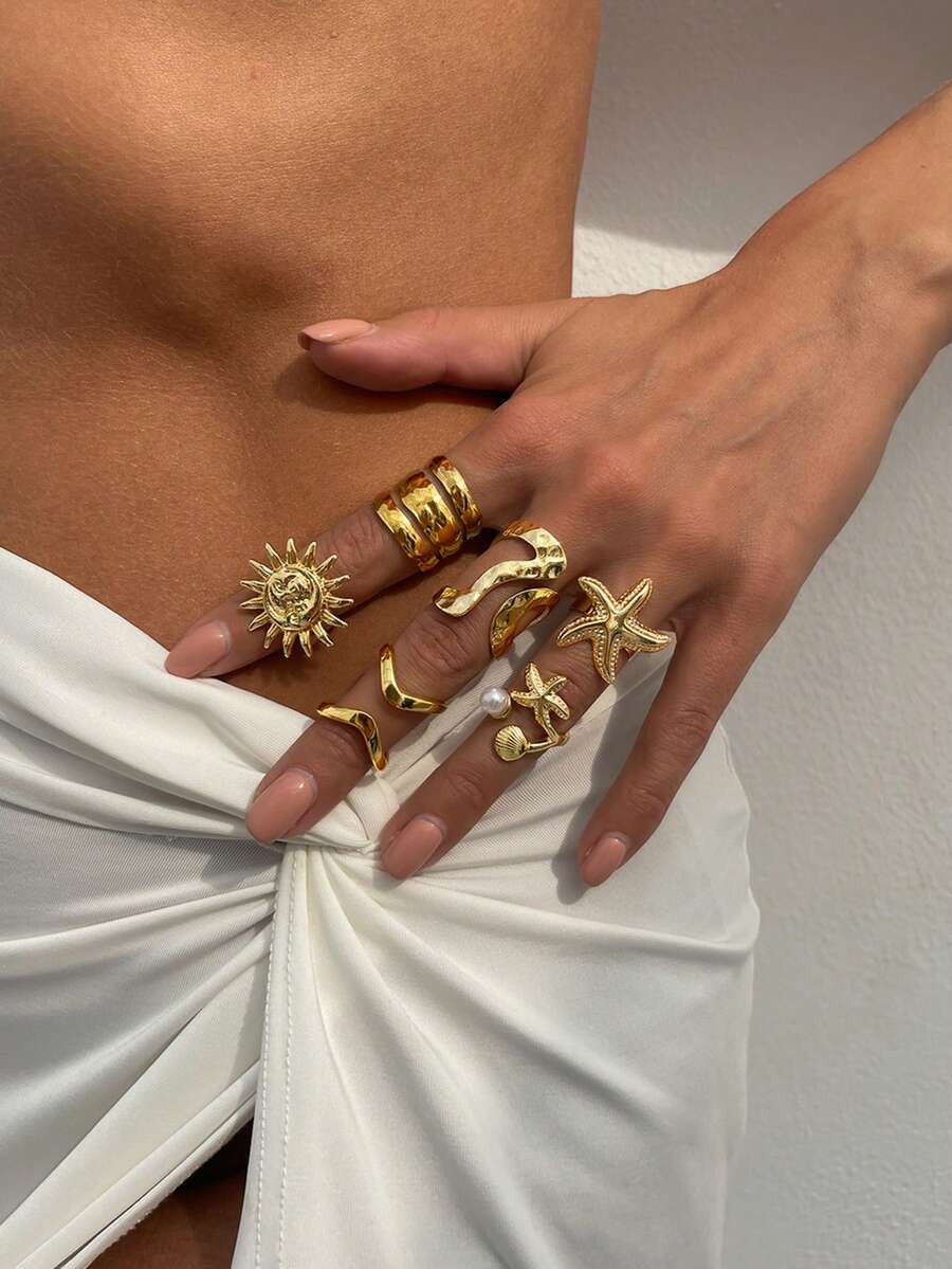 6pcs/Set Vintage Multilayer Stackable Coin Rings, Minimalist Fashion Geometric Pattern, Starfish, Sun, Faux Pearl, Ruffle, Asymmetrical Texture, Hollow Circle Rings, Elegant Retro Design, Suitable For Women's Festivals, Parties, Dates, Gifts And Daily Wear - Yellow Gold - View 1