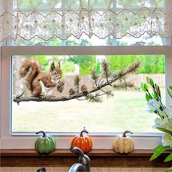 1ชิ้น สติกเกอร์ติดหน้าต่างลายกระรอกและลูกสนสมจริง | รูปลอกแก้วลายสัตว์น่ารัก กันน้ำ ติดง่าย เพิ่มบรรยากาศที่เป็นธรรมชาติและอบอุ่นให้กับพื้นที่ทันที