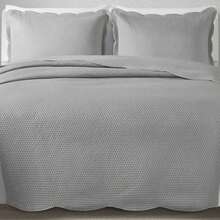 Double-Sided 3-Piece Printed Bedspread Set. - Grey - View 2